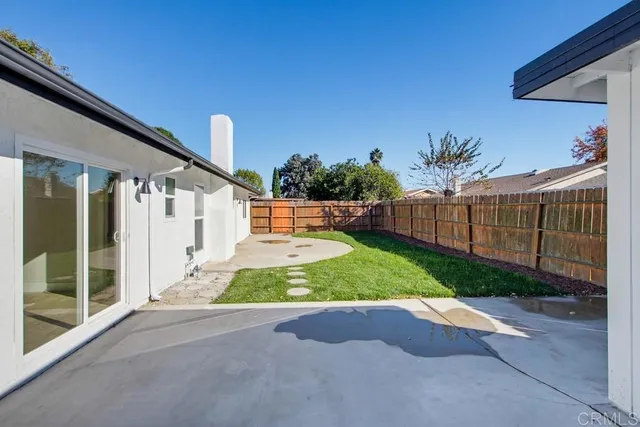 $899,999 | 3501 Redwood Street, Oceanside, CA 92058