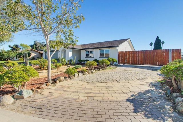 $899,990 | 3501 Redwood Street, Oceanside, CA 92058