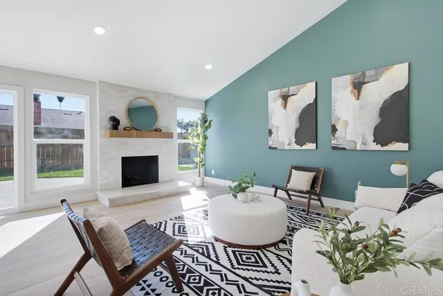 $899,999 | 3501 Redwood Street, Oceanside, CA 92058