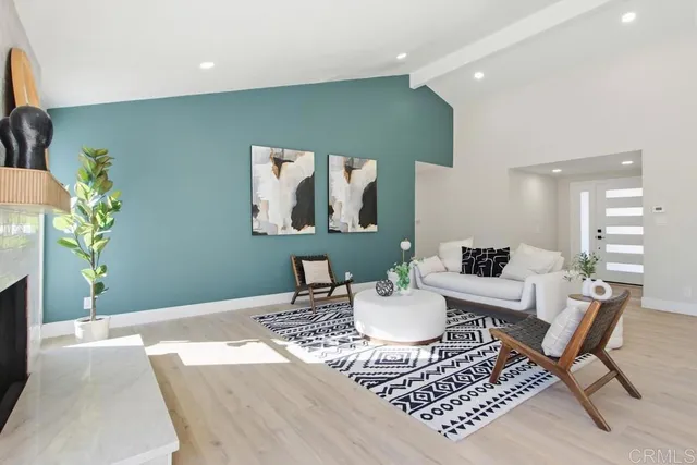 $899,999 | 3501 Redwood Street, Oceanside, CA 92058