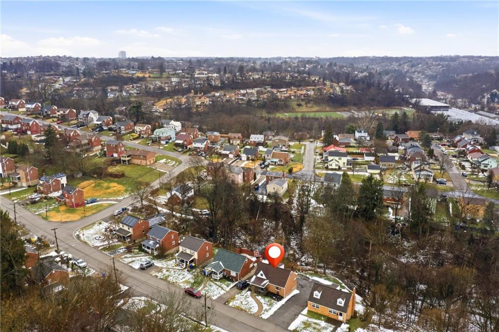870 Middle Road Pittsburgh, PA 15234 - Photo 34 of 34 an aerial view of a city with lots of residential buildings