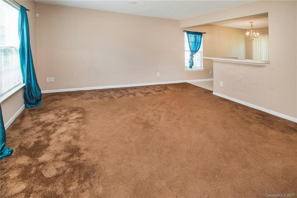 2044 Pimpernel Road Charlotte, NC 28213 - Photo 5 of 19 Gallery Image 5