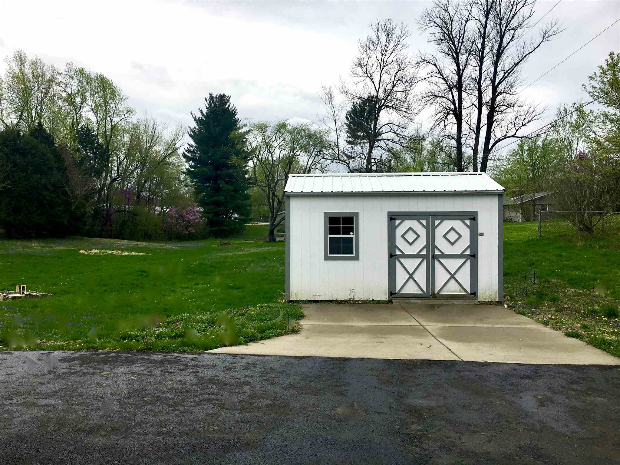 397 Moorman Road Bloomington, IN 47403 - Photo 30 of 32 Gallery Image 30