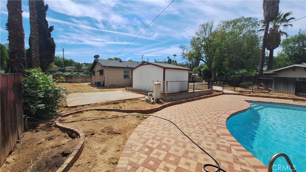 2327 Fairview Avenue Riverside, CA 92506 - Photo 30 of 30