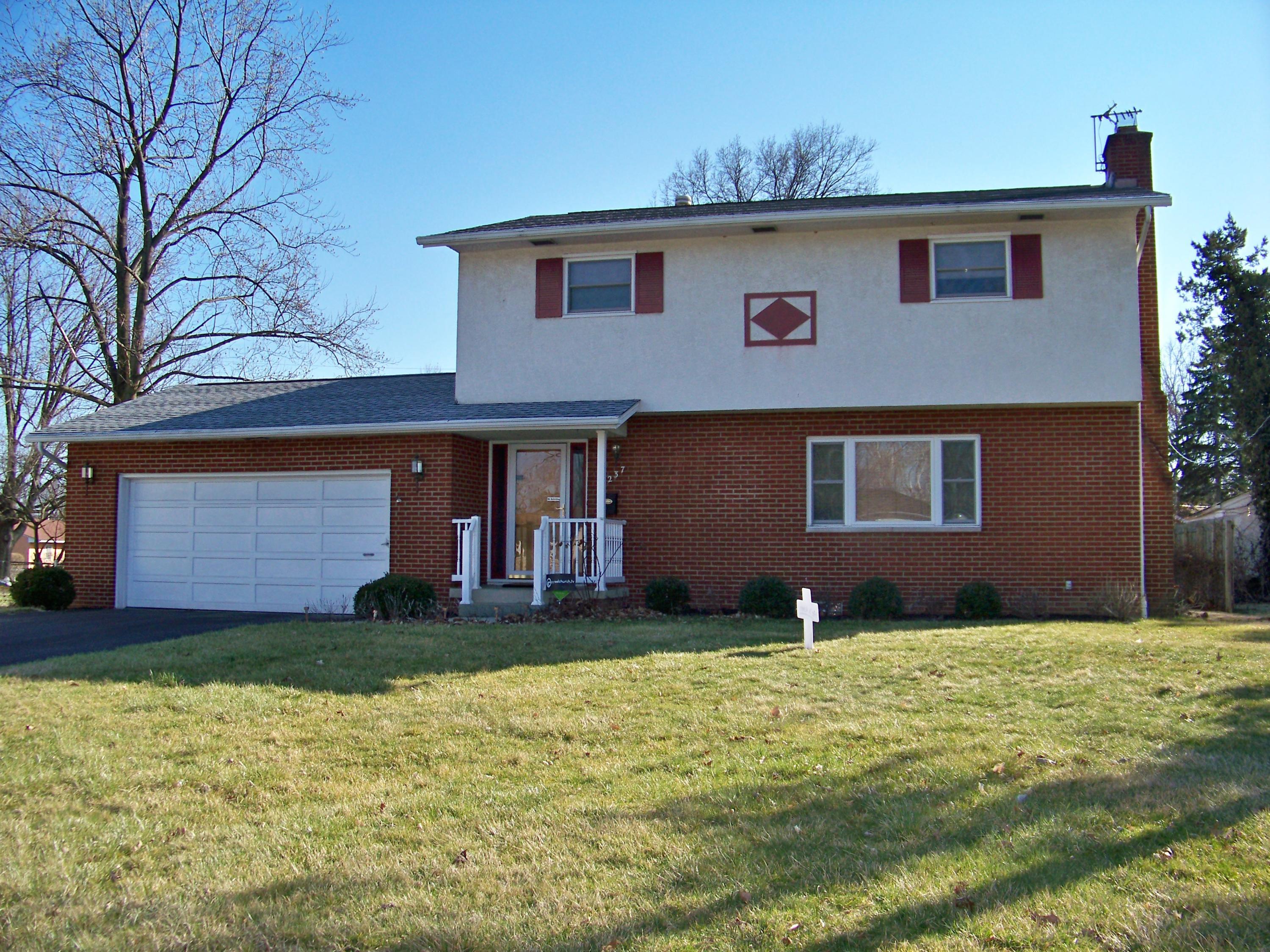 5237 Bagley Road Columbus, OH 43232 - Photo 1 of 10 Gallery Image 1