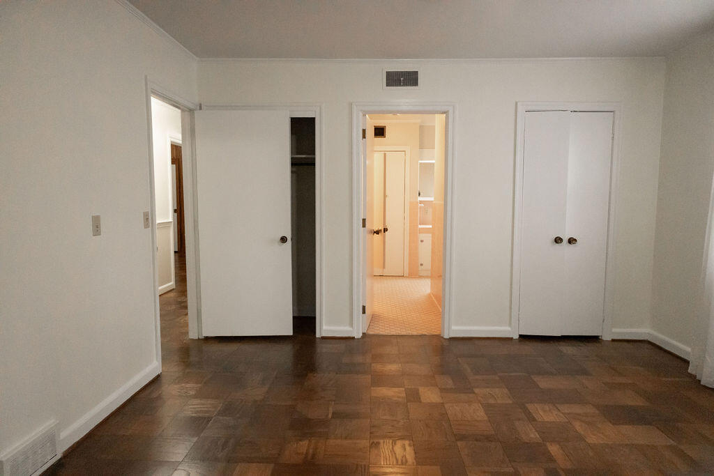 201 Overhill Road Walterboro, SC 29488 - Photo 10 of 30 Master bedroom