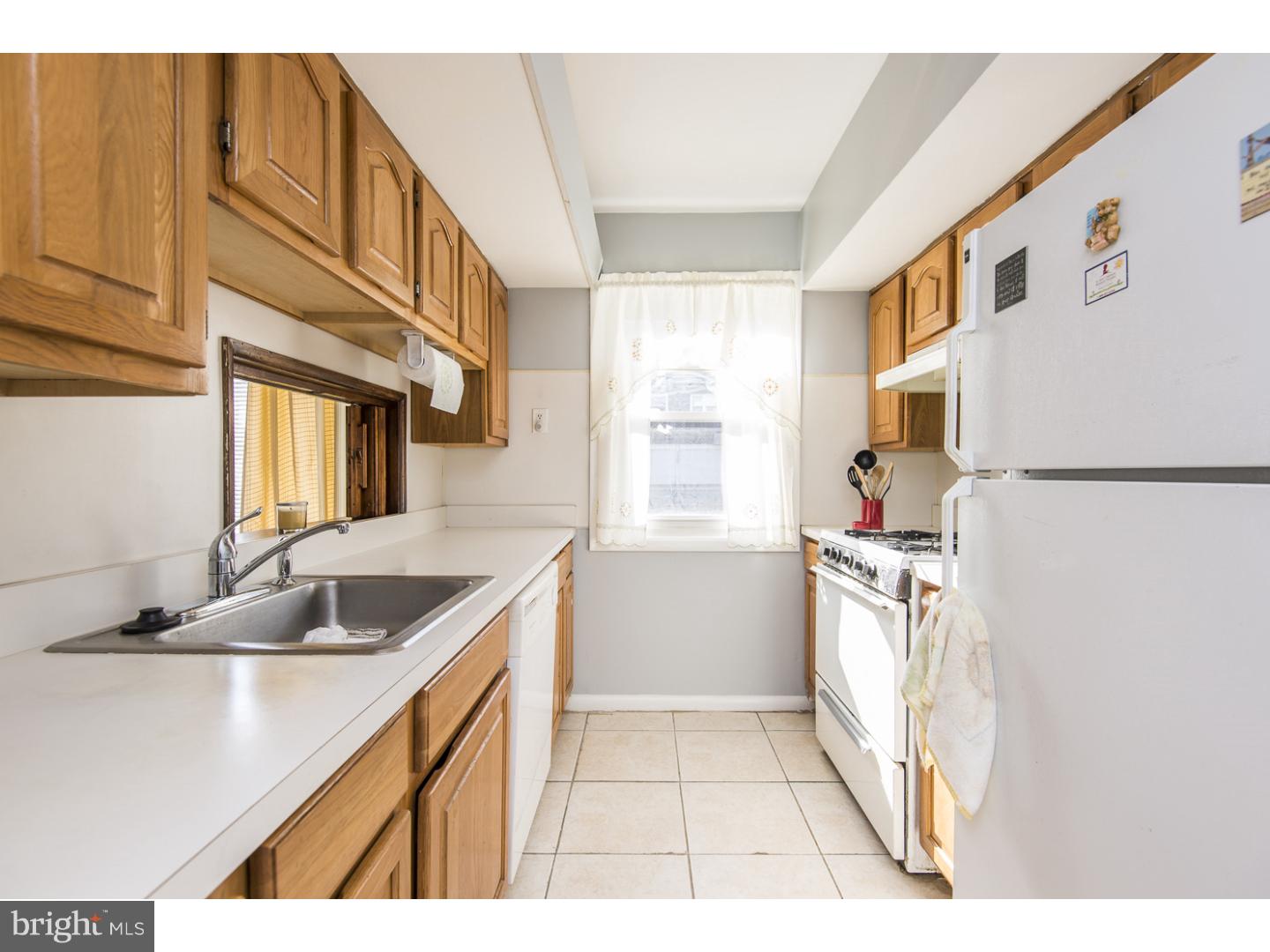 2728 West Country Club Road Philadelphia, PA 19131 - Photo 14 of 25 Gallery Image 14