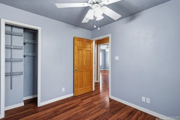 $340,000 | 622 Pebble Beach Road, Lakehills, TX 78063
