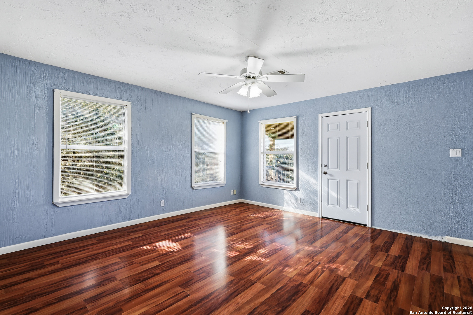 622 Pebble Beach Road Lakehills, TX 78063 - Photo 21 of 39