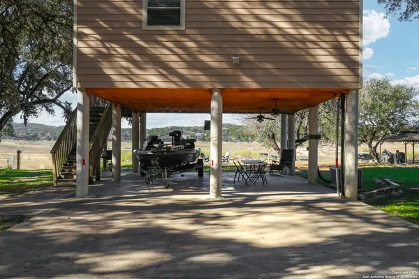 $340,000 | 622 Pebble Beach Road, Lakehills, TX 78063