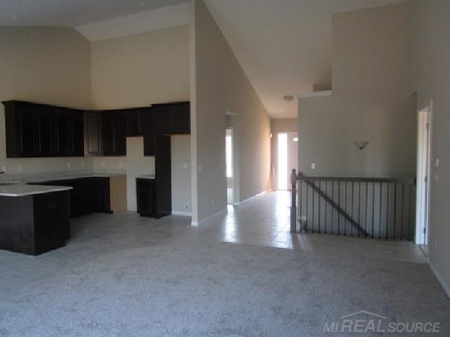 47368 Mariner's Pte New Baltimore, MI 48051 - Photo 4 of 11