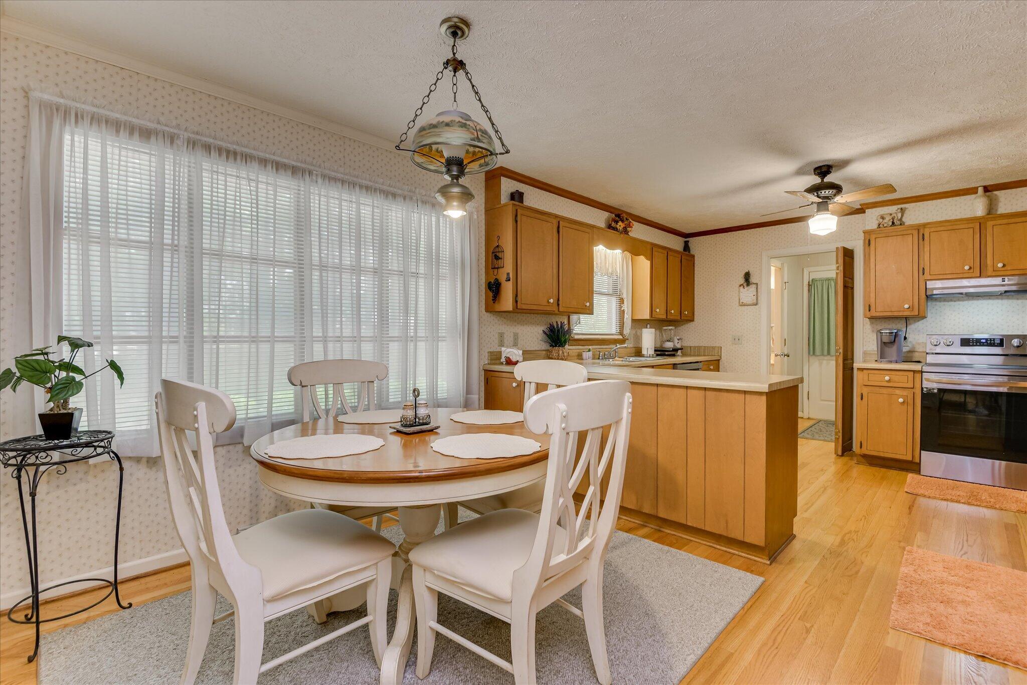 212 Englewood Road Aiken, SC 29803 - Photo 13 of 42 Gallery Image 13