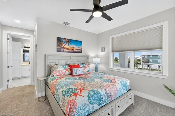 $2,499,000 | 553 Estero Boulevard, Fort Myers Beach, FL 33931