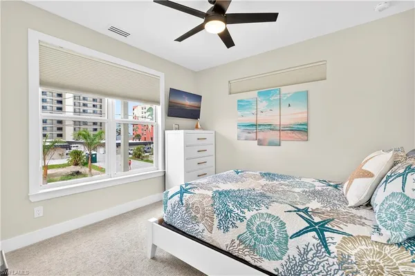 $2,499,000 | 553 Estero Boulevard, Fort Myers Beach, FL 33931