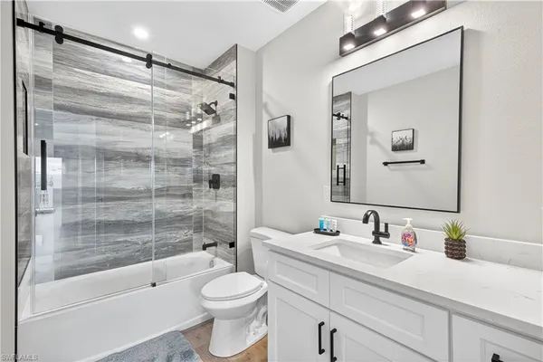 $2,499,000 | 553 Estero Boulevard, Fort Myers Beach, FL 33931
