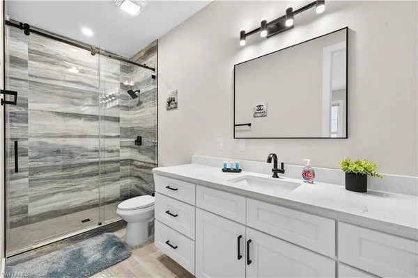 $2,499,000 | 553 Estero Boulevard, Fort Myers Beach, FL 33931