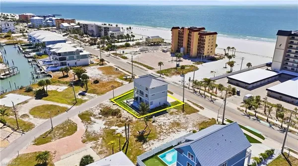 $2,499,000 | 553 Estero Boulevard, Fort Myers Beach, FL 33931