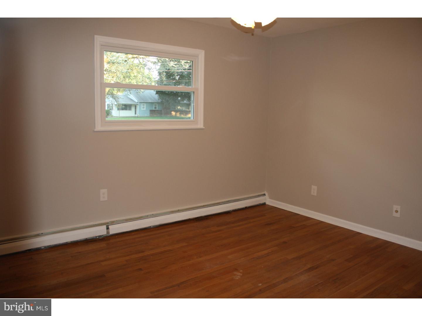 1074 Davisville Road Warminster, PA 18974 - Photo 11 of 19 Gallery Image 11