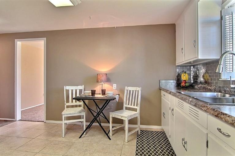 526 Ridgelawn Street Crown Point, IN 46307 - Photo 8 of 10 767x511