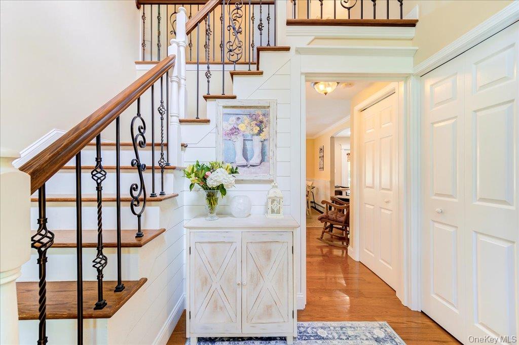 124 Rutsonville Road Wallkill, NY 12589 - Photo 3 of 49 Custom Stairs
