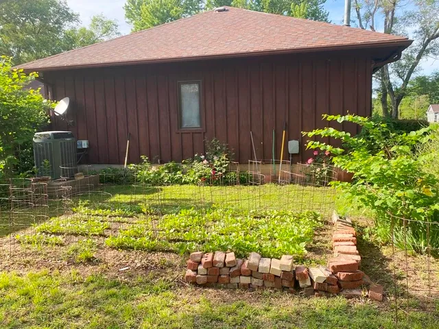 $149,500 | 1605 Ash Street, Harper, KS 67058