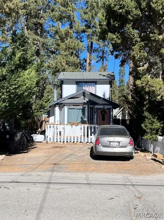 $279,900 | 309 West Meadow Lane, Big Bear City, CA 92314