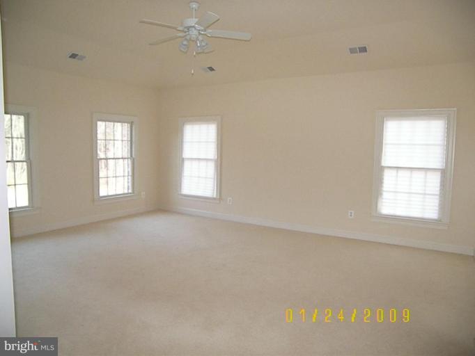 6736 Cedar Spring Road Centreville, VA 20121 - Photo 14 of 27 Master Bedroom