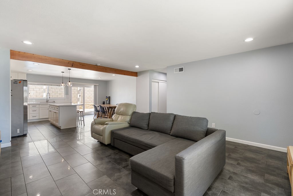 10488 Balsa Street Rancho Cucamonga, CA 91730 - Photo 8 of 40