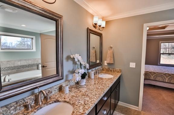 1765 Timber Creek Road Northeast Cleveland, TN 37323 - Photo 38 of 43 Master Bathroom