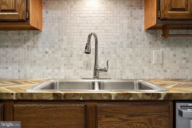 $219,900 | 227 Canal Park Drive, Unit 307, Salisbury, MD 21804