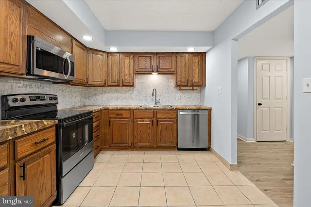 $219,900 | 227 Canal Park Drive, Unit 307, Salisbury, MD 21804