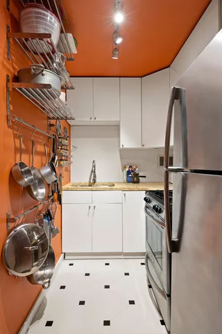 $699,000 | 16 West 16th Street, Unit 9GS | Flatiron