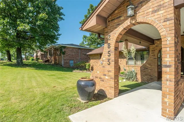 $234,900 | 2855 Lakeside Drive, Poplar Bluff, MO 63901
