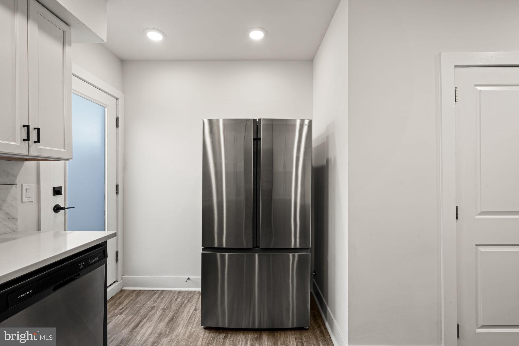 1752 Waterloo Street Philadelphia, PA 19122 - Photo 11 of 40