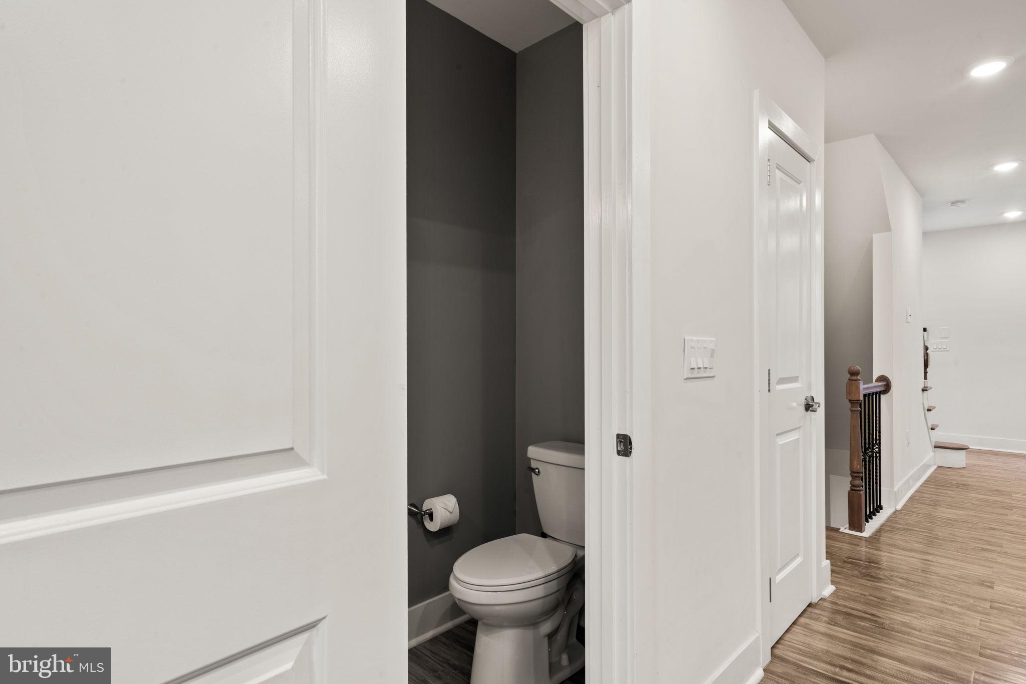 1752 Waterloo Street Philadelphia, PA 19122 - Photo 14 of 40