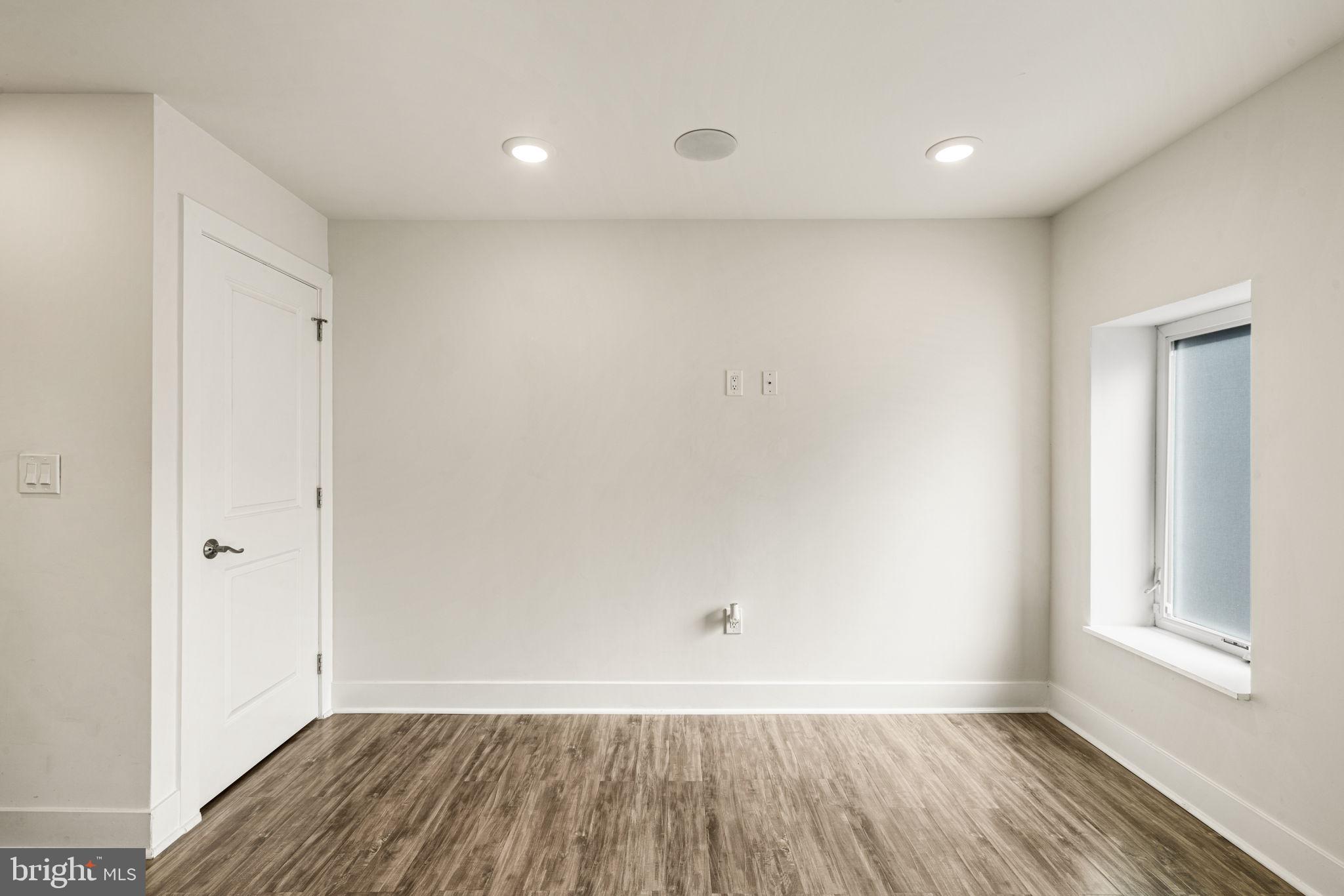 1752 Waterloo Street Philadelphia, PA 19122 - Photo 33 of 40