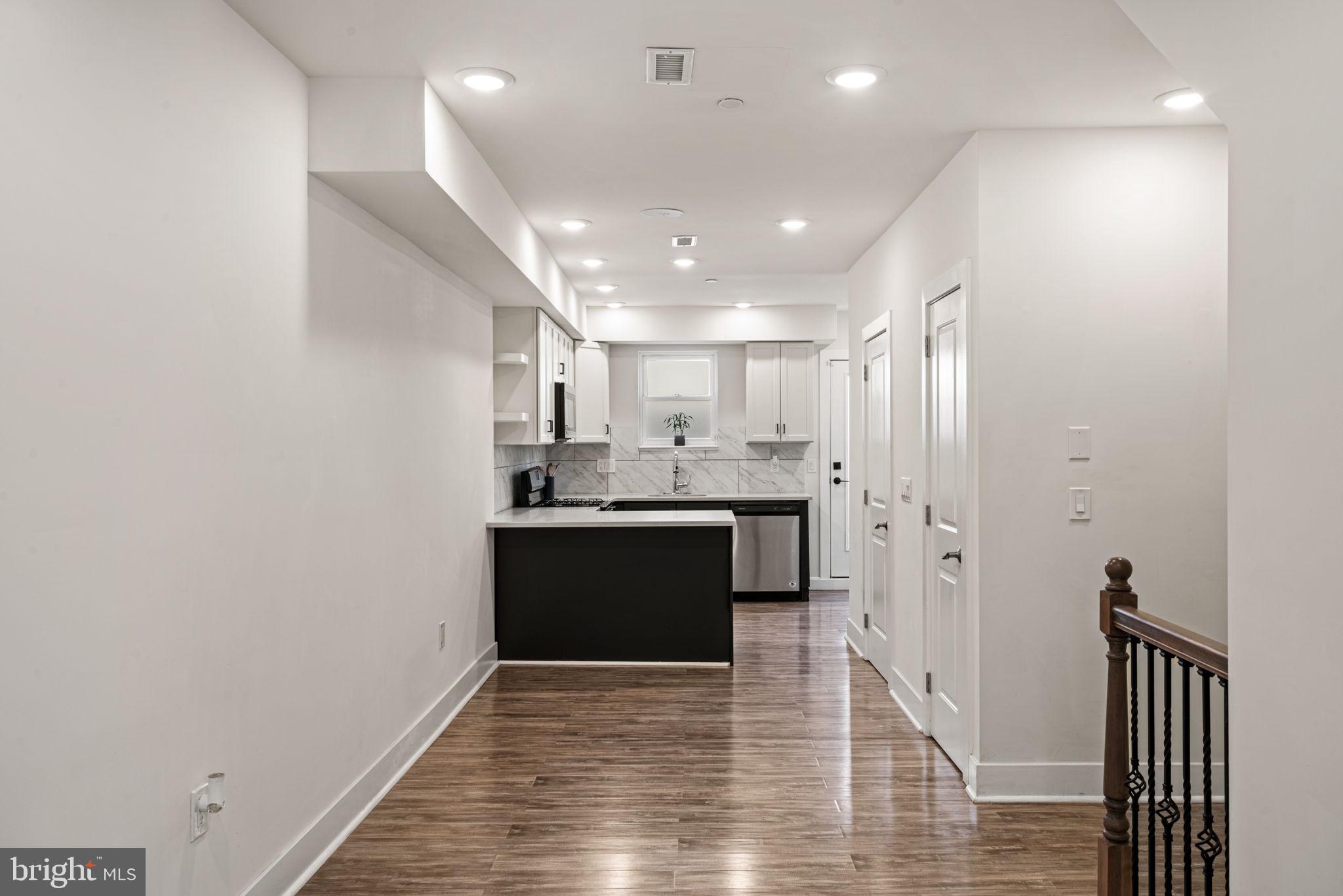 1752 Waterloo Street Philadelphia, PA 19122 - Photo 7 of 40