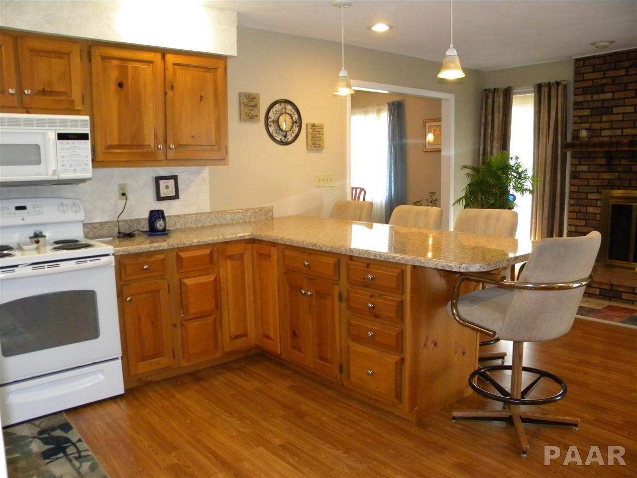 2856 Allentown Road Pekin, IL 61554 - Photo 6 of 20 Gallery Image 6