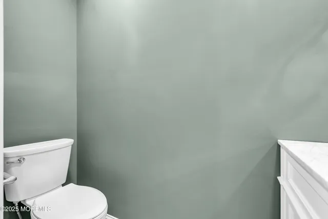 $359,000 | 80 Brakenbury Drive, Toms River, NJ 08757