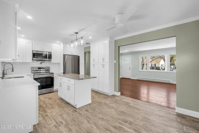 $359,000 | 80 Brakenbury Drive, Toms River, NJ 08757