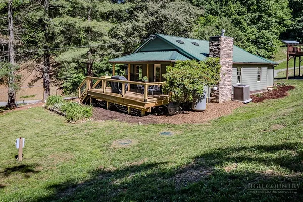 $549,000 | 190 Yasmine Lane, Vilas, NC 28692