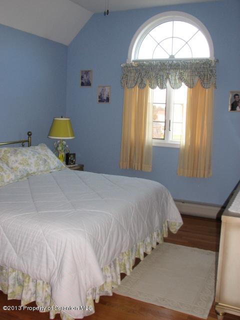 903 Parkview Road Moscow, PA 18444 - Photo 30 of 55 Gallery Image 30