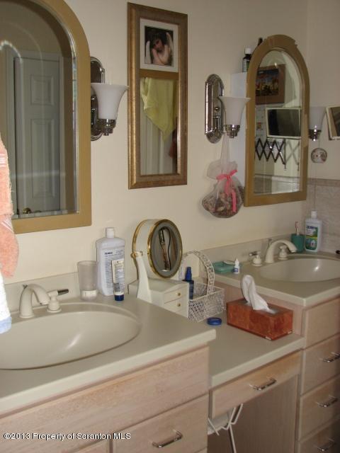 903 Parkview Road Moscow, PA 18444 - Photo 35 of 55 Gallery Image 35