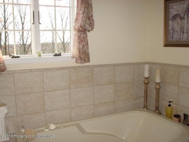 903 Parkview Road Moscow, PA 18444 - Photo 37 of 55 Gallery Image 37