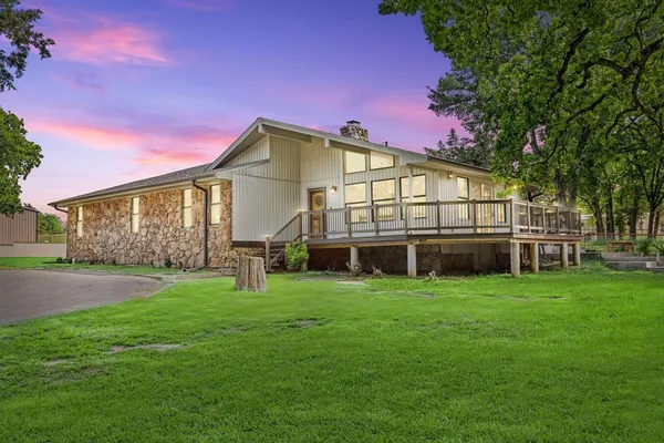 $995,000 | 2403 County Road 2224, Decatur, TX 76234