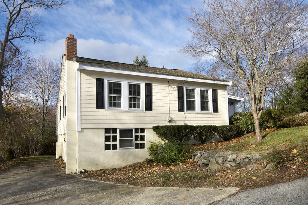 112 Nokomis Road Hingham, MA 02043 - Photo 1 of 30 Gallery Image 1