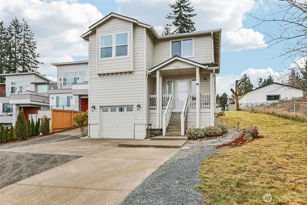 $850,000 | 11839 79th Avenue South, Seattle, WA 98178