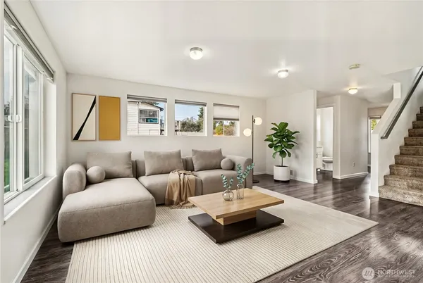 $850,000 | 11839 79th Avenue South, Seattle, WA 98178