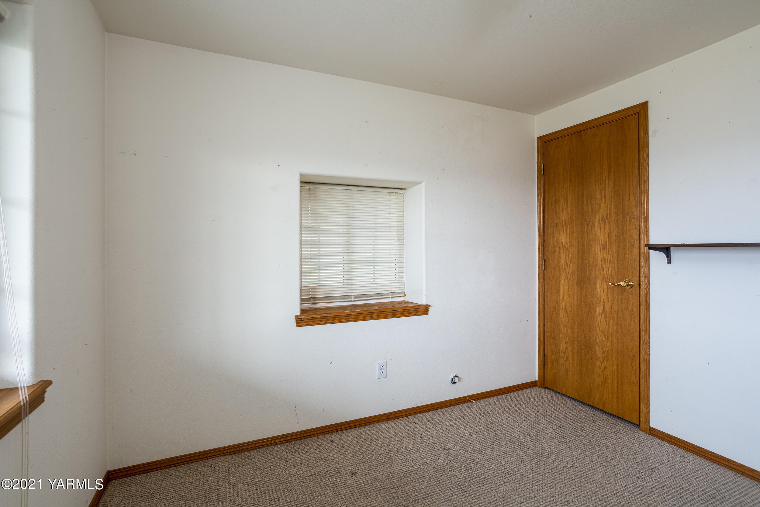 1212 Meadowbrook Road Yakima, WA 98903 - Photo 28 of 36 Bedroom #4