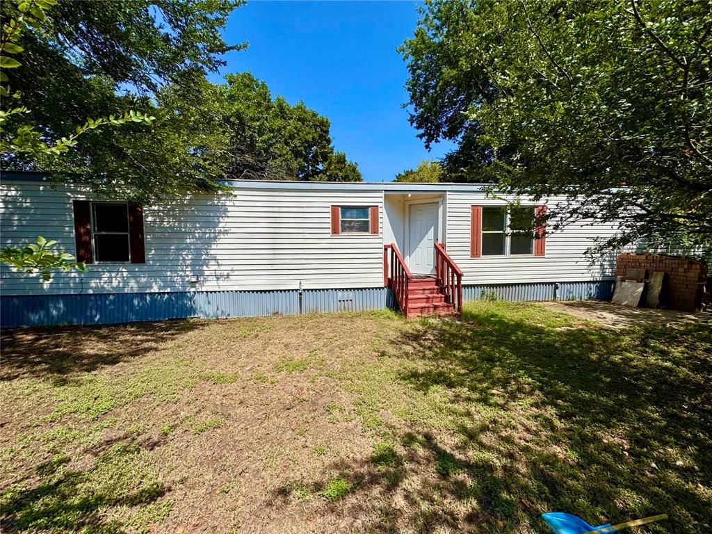 2014 Spring Court, Unit 2 Azle, TX 76020 - Photo 2 of 37